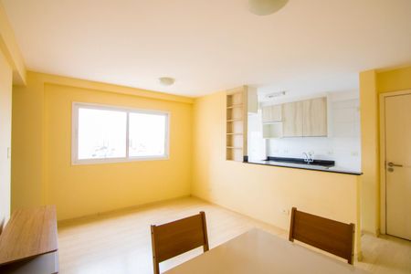 Sala de apartamento à venda com 2 quartos, 58m² em Vila Valparaíso, Santo André