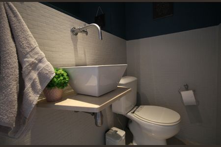 Apartamento para alugar com 237m², 4 quartos e 3 vagas Apartamento para alugar com 237m², 4 quartos e 3 vagasLavabo