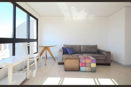 Apartamento para alugar com 237m², 4 quartos e 3 vagas Apartamento para alugar com 237m², 4 quartos e 3 vagasCobertura