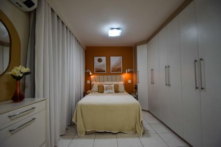Casa de condomínio à venda com 120m², 3 quartos e 1 vaga Casa de condomínio à venda com 120m², 3 quartos e 1 vagaSuíte