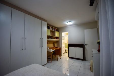 Casa de condomínio à venda com 120m², 3 quartos e 1 vaga Casa de condomínio à venda com 120m², 3 quartos e 1 vagaSuíte