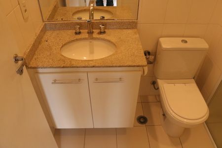 Apartamento para alugar com 72m², 2 quartos e 1 vagaBanheiro