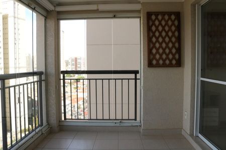 Apartamento para alugar com 72m², 2 quartos e 1 vagaVaranda