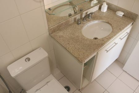 Apartamento para alugar com 72m², 2 quartos e 1 vagaBanheiro da Suíte