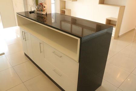 Apartamento para alugar com 72m², 2 quartos e 1 vagaCozinha