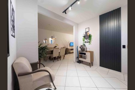 Apartamento à venda com 97m², 2 quartos e 2 vagasSala