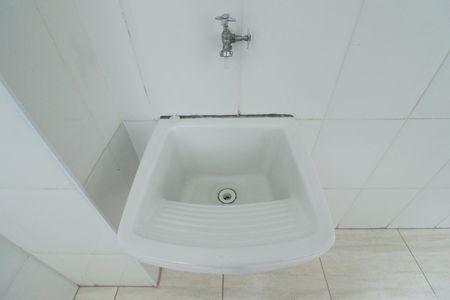 Sala/Cozinha/Área de Serviço de apartamento para alugar com 0 quarto, 30m² em Vila Barbosa, São Paulo