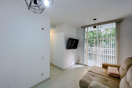 Sala de apartamento à venda com 2 quartos, 46m² em Quinta da Paineira, São Paulo