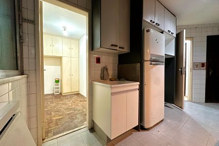 Apartamento para alugar com 110m², 2 quartos e 1 vaga Apartamento para alugar com 110m², 2 quartos e 1 vagaÁrea de Serviço