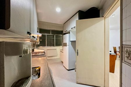 Apartamento para alugar com 110m², 2 quartos e 1 vaga Apartamento para alugar com 110m², 2 quartos e 1 vagaCozinha