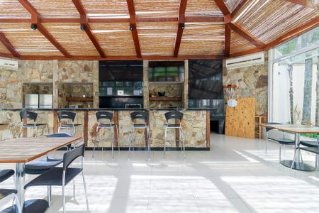 Apartamento à venda com 170m², 4 quartos e 4 vagasChurrasqueira