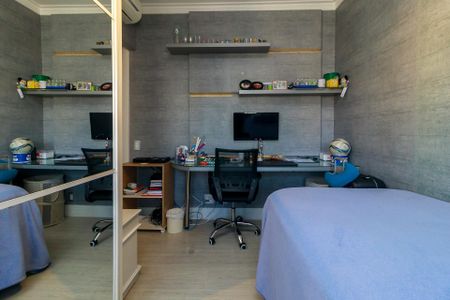 Apartamento à venda com 170m², 4 quartos e 4 vagasSuíte 2