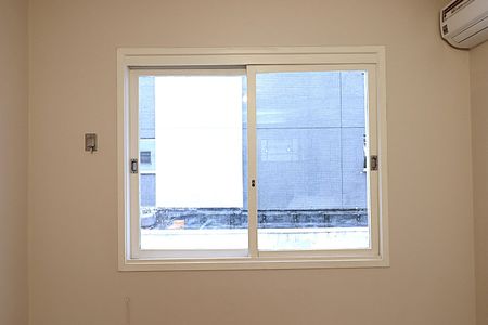 Janela da Sala de apartamento à venda com 1 quarto, 45m² em Auxiliadora, Porto Alegre