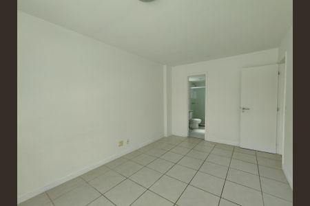 Apartamento para alugar com 81m², 2 quartos e 1 vaga Apartamento para alugar com 81m², 2 quartos e 1 vagaSuíte