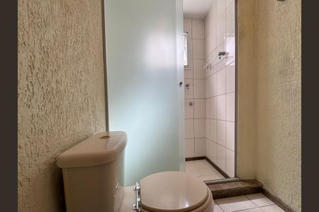 Apartamento para alugar com 110m², 3 quartos e 2 vagas Apartamento para alugar com 110m², 3 quartos e 2 vagasSuíte 1 (Casal) - Banheiro