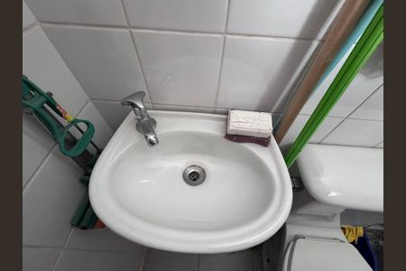 Apartamento para alugar com 110m², 3 quartos e 2 vagas Apartamento para alugar com 110m², 3 quartos e 2 vagasCozinha e Área de Serviço - Banheiro