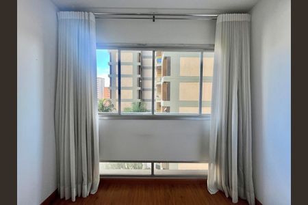 Vista da Sala de apartamento para alugar com 1 quarto, 60m² em Bosque, Campinas
