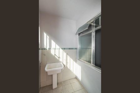 Apartamento à venda com 65m², 2 quartos e sem vagaÁrea de Serviço