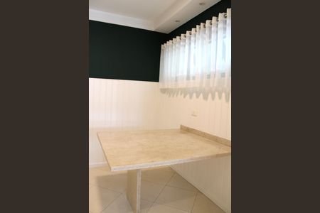 Apartamento à venda com 230m², 4 quartos e 3 vagasCopa