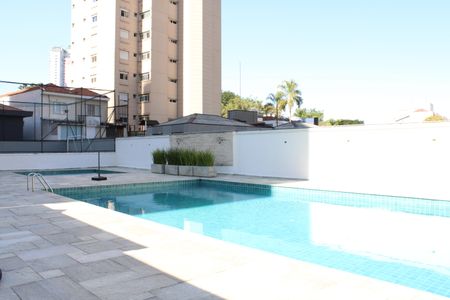 Apartamento à venda com 230m², 4 quartos e 3 vagasÁrea comum - Piscina