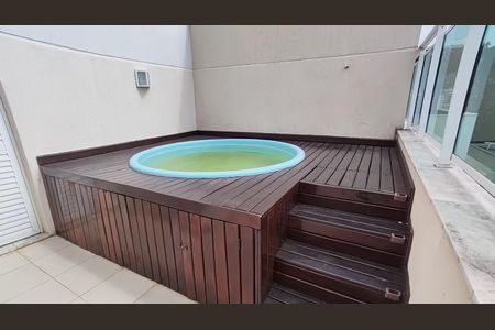 Apartamento à venda com 112m², 3 quartos e 2 vagasPiscina