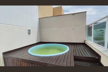 Apartamento à venda com 112m², 3 quartos e 2 vagasPiscina