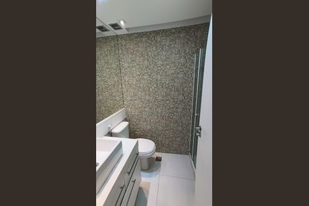 Apartamento à venda com 112m², 3 quartos e 2 vagasBanheiro da Suíte