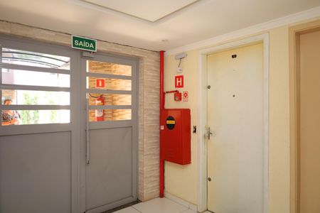 Apartamento à venda com 49m², 2 quartos e 1 vagaÁrea comum - Saguão do prédio