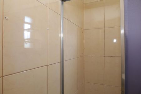 Apartamento à venda com 49m², 2 quartos e 1 vagaBanheiro Social