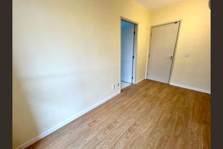 Sala de apartamento para alugar com 2 quartos, 52m² em Jardim Flor da Montanha, Guarulhos