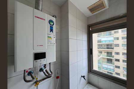 Apartamento para alugar com 73m², 2 quartos e 1 vaga Apartamento para alugar com 73m², 2 quartos e 1 vagaCozinha e Área de Serviço