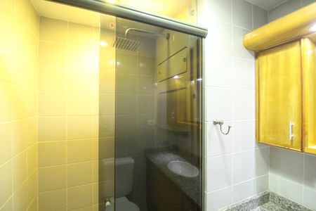 Apartamento à venda com 89m², 3 quartos e 1 vagaBanheiro social