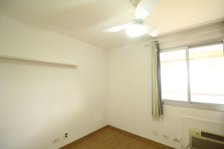 Apartamento à venda com 89m², 3 quartos e 1 vagaQuarto