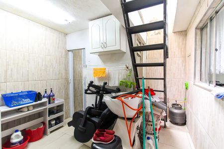 Casa de condomínio à venda com 170m², 2 quartos e 1 vaga Casa de condomínio à venda com 170m², 2 quartos e 1 vagaÁrea de Serviço