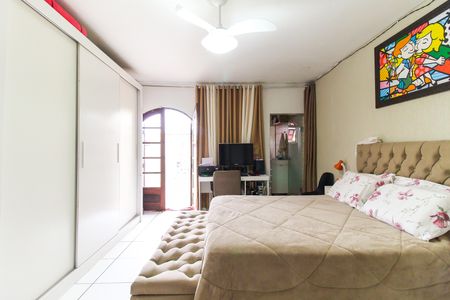 Casa de condomínio à venda com 170m², 2 quartos e 1 vaga Casa de condomínio à venda com 170m², 2 quartos e 1 vagaSuíte