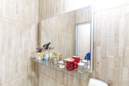 Casa de condomínio à venda com 170m², 2 quartos e 1 vaga Casa de condomínio à venda com 170m², 2 quartos e 1 vagaBanheiro de Serviço