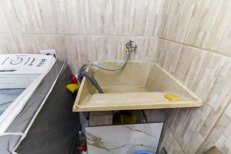 Casa de condomínio à venda com 170m², 2 quartos e 1 vaga Casa de condomínio à venda com 170m², 2 quartos e 1 vagaÁrea de Serviço