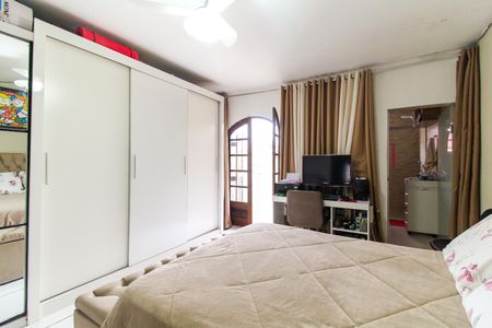 Casa de condomínio à venda com 170m², 2 quartos e 1 vaga Casa de condomínio à venda com 170m², 2 quartos e 1 vagaSuíte