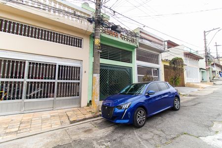 Casa de condomínio à venda com 170m², 2 quartos e 1 vaga Casa de condomínio à venda com 170m², 2 quartos e 1 vagaFachada da Casa