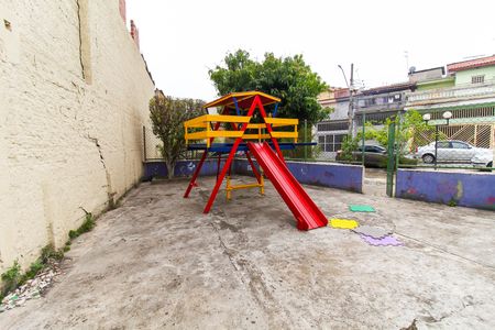 Casa de condomínio à venda com 170m², 2 quartos e 1 vaga Casa de condomínio à venda com 170m², 2 quartos e 1 vagaPlayground