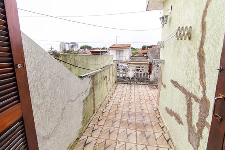 Casa de condomínio à venda com 170m², 2 quartos e 1 vaga Casa de condomínio à venda com 170m², 2 quartos e 1 vagaVaranda da Suíte