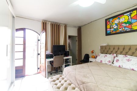 Casa de condomínio à venda com 170m², 2 quartos e 1 vaga Casa de condomínio à venda com 170m², 2 quartos e 1 vagaSuíte