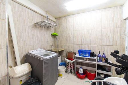 Casa de condomínio à venda com 170m², 2 quartos e 1 vaga Casa de condomínio à venda com 170m², 2 quartos e 1 vagaÁrea de Serviço