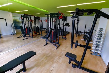 Apartamento à venda com 75m², 2 quartos e 2 vagas Apartamento à venda com 75m², 2 quartos e 2 vagasÁrea comum - Academia