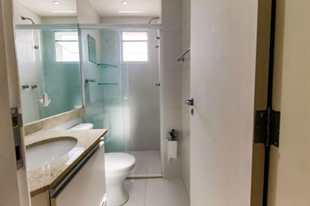Apartamento à venda com 75m², 2 quartos e 2 vagas Apartamento à venda com 75m², 2 quartos e 2 vagasBanheiro Social