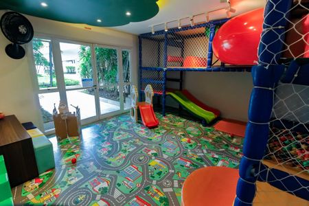 Apartamento à venda com 75m², 2 quartos e 2 vagas Apartamento à venda com 75m², 2 quartos e 2 vagasBrinquedoteca