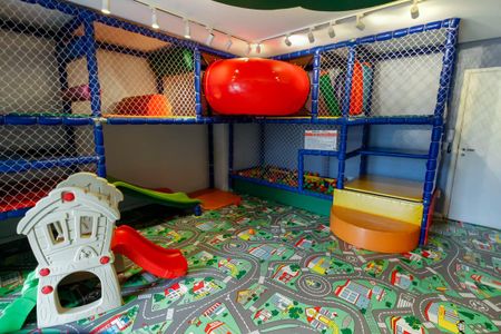 Apartamento à venda com 75m², 2 quartos e 2 vagas Apartamento à venda com 75m², 2 quartos e 2 vagasBrinquedoteca