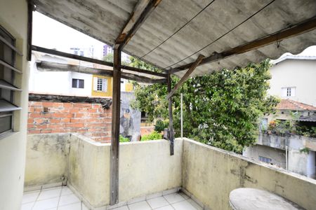 Casa para alugar com 60m², 2 quartos e 1 vagaÁrea de Serviço