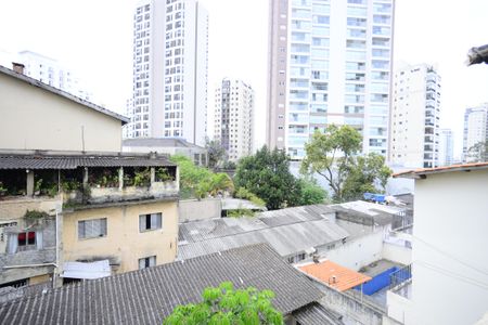 Casa para alugar com 60m², 2 quartos e 1 vagaÁrea de Serviço