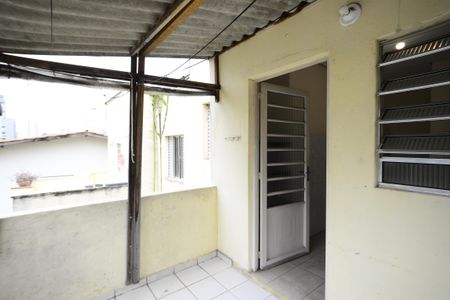 Casa para alugar com 60m², 2 quartos e 1 vagaÁrea de Serviço